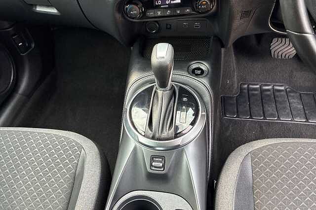 Nissan JUKE 1.6 Hybrid N-Connecta 5dr Auto