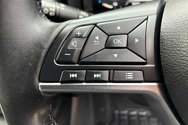 Nissan JUKE 1.6 Hybrid N-Connecta 5dr Auto