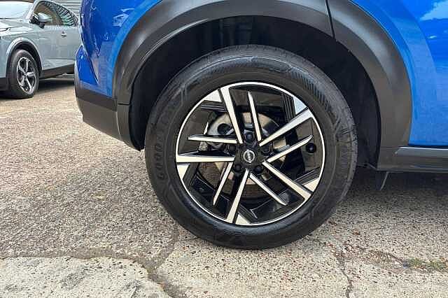 Nissan JUKE 1.6 Hybrid N-Connecta 5dr Auto
