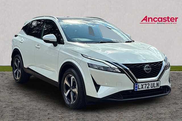 Nissan QASHQAI 1.3 DiG-T MH N-Connecta [Glass Roof] 5dr