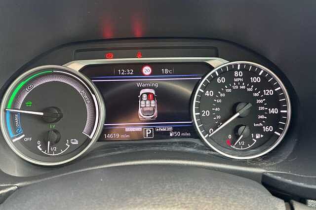 Nissan JUKE 1.6 Hybrid Tekna+ 5dr Auto