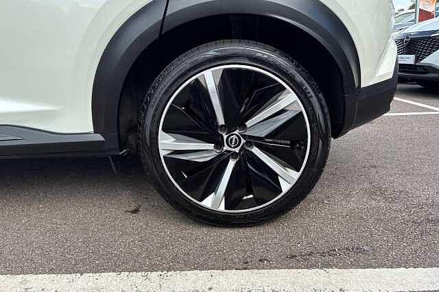 Nissan JUKE 1.6 Hybrid Tekna+ 5dr Auto