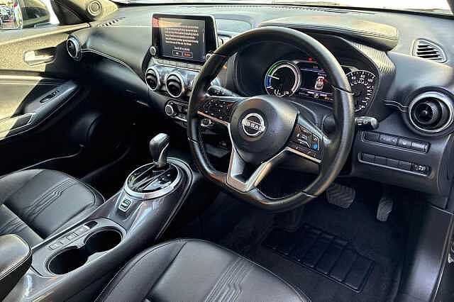 Nissan JUKE 1.6 Hybrid Tekna 5dr Auto
