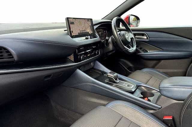 Nissan QASHQAI 1.3 DiG-T MH 158 Tekna 5dr Xtronic