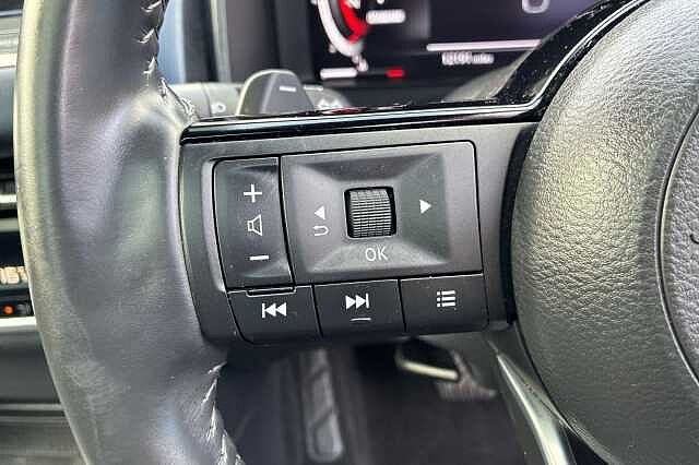 Nissan QASHQAI 1.3 DiG-T MH 158 Tekna 5dr Xtronic