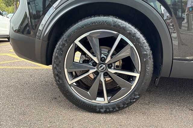 Nissan QASHQAI 1.3 DiG-T MH 158 Tekna 5dr Xtronic