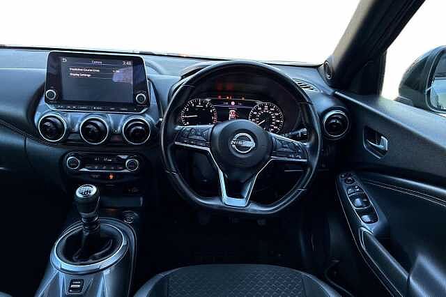 Nissan JUKE 1.0 DiG-T 114 N-Connecta 5dr