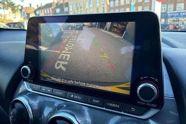 Nissan JUKE 1.0 DiG-T 114 N-Connecta 5dr