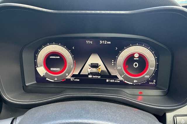 Nissan JUKE 1.0 DiG-T Tekna 5dr