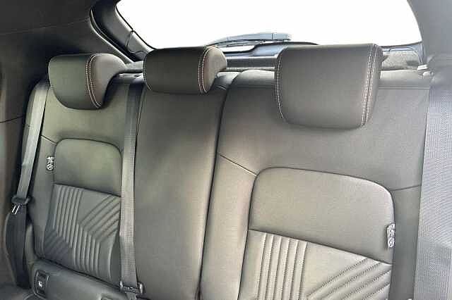 Nissan JUKE 1.0 DiG-T Tekna 5dr