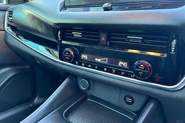 Nissan QASHQAI 1.5 E-Power N-Connecta [Glass Roof] 5dr Auto