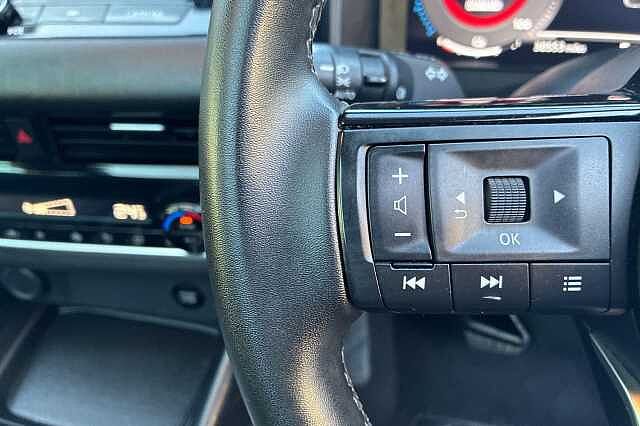 Nissan QASHQAI 1.5 E-Power N-Connecta [Glass Roof] 5dr Auto