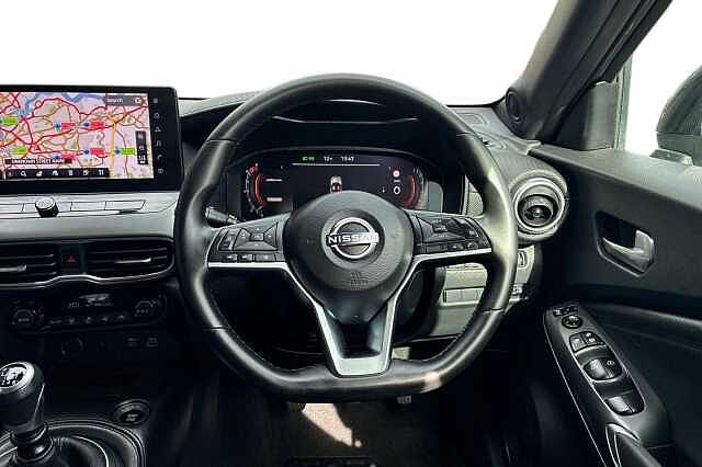 Nissan JUKE 1.0 DiG-T N-Connecta 5dr