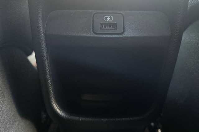 Nissan JUKE 1.6 Hybrid Tekna 5dr Auto