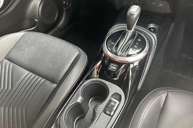 Nissan JUKE 1.0 DiG-T Tekna 5dr DCT