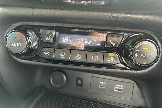 Nissan JUKE 1.0 DiG-T Tekna 5dr DCT