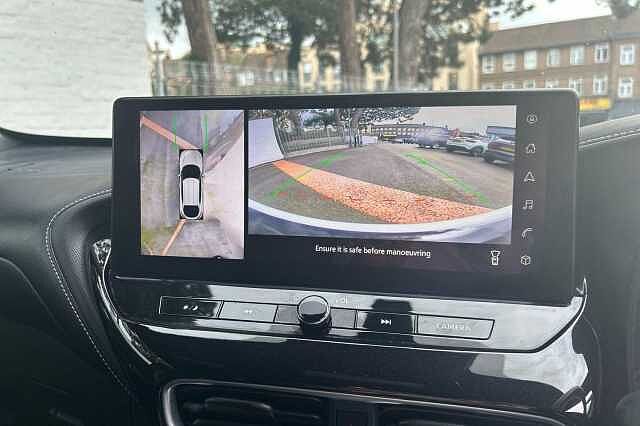 Nissan JUKE 1.0 DiG-T Tekna 5dr DCT