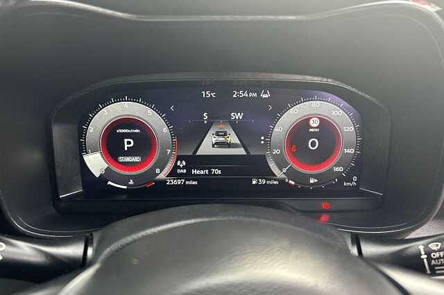 Nissan JUKE 1.0 DiG-T Tekna 5dr DCT