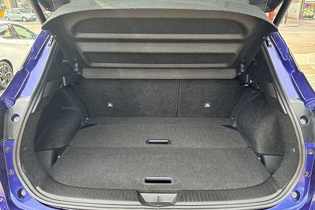 Nissan QASHQAI 1.3 DiG-T MH Tekna 5dr