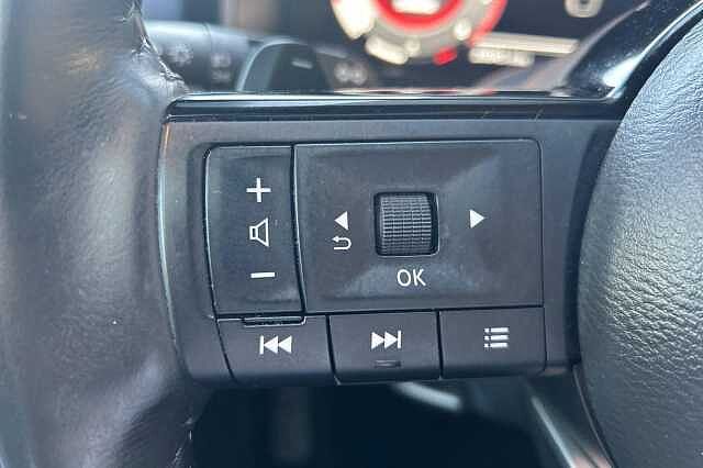 Nissan QASHQAI 1.3 DiG-T MH 158 Tekna 5dr Xtronic