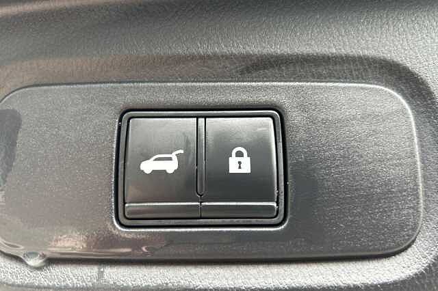 Nissan QASHQAI 1.3 DiG-T MH 158 Tekna+ 5dr Xtronic