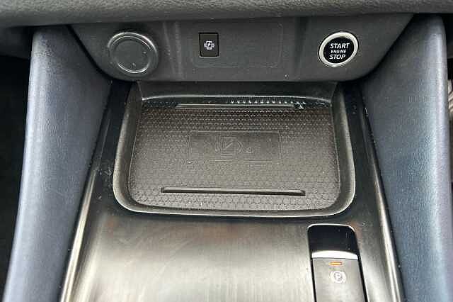 Nissan QASHQAI 1.3 DiG-T MH 158 Tekna+ 5dr Xtronic