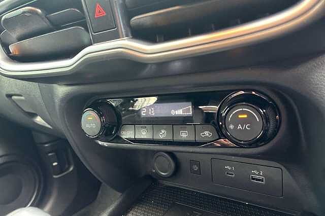 Nissan JUKE 1.6 Hybrid N-Connecta 5dr Auto