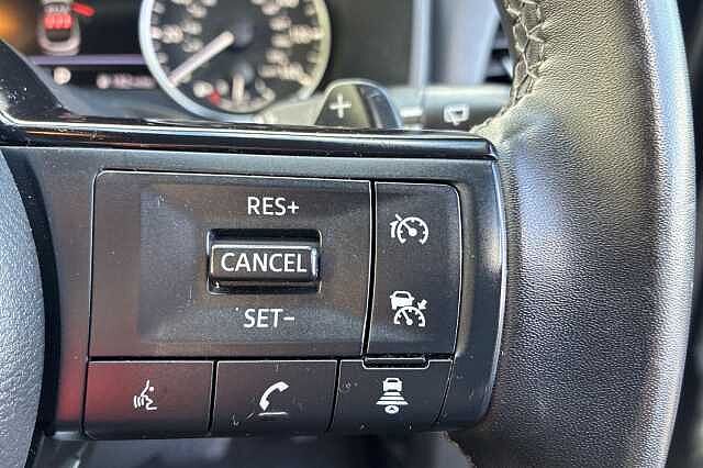 Nissan QASHQAI 1.3 DiG-T MH 158 Acenta Premium 5dr Xtronic