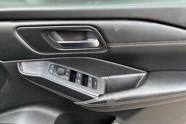 Nissan QASHQAI 1.5 E-Power Kuro Edition [Tech Assist] 5dr Auto