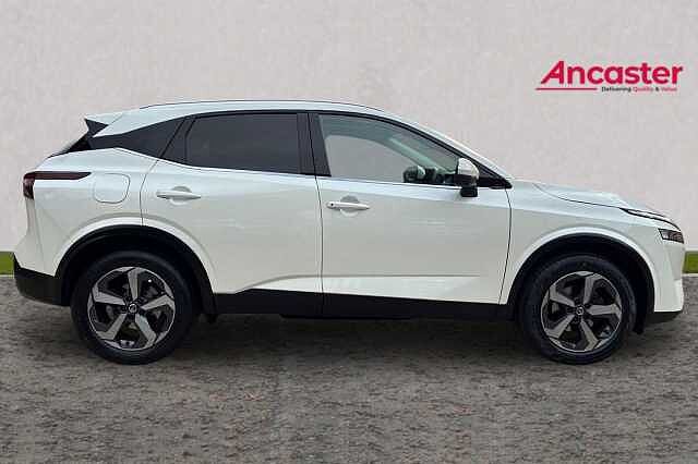 Nissan QASHQAI 1.3 DiG-T MH 158 N-Connecta [Glass Rf] 5dr Xtronic