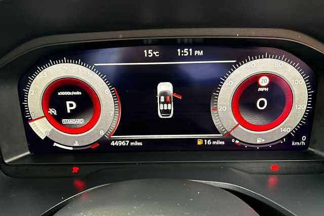 Nissan QASHQAI 1.3 DiG-T MH 158 N-Connecta [Glass Rf] 5dr Xtronic