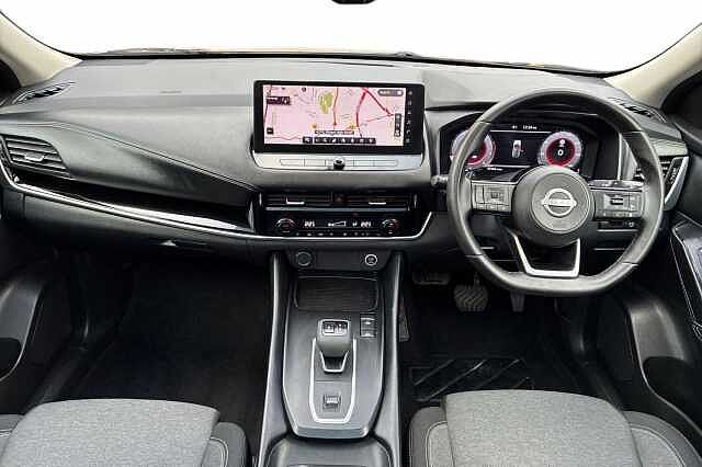 Nissan QASHQAI 1.3 DiG-T MH 158 N-Connecta [Glass Rf] 5dr Xtronic