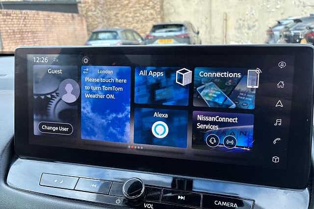 Nissan QASHQAI 1.3 DiG-T MH 158 N-Connecta [Glass Rf] 5dr Xtronic