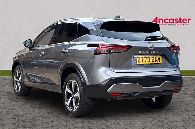 Nissan QASHQAI 1.3 DiG-T MH 158 N-Connecta [Glass Rf] 5dr Xtronic