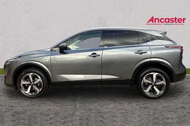 Nissan QASHQAI 1.3 DiG-T MH 158 N-Connecta [Glass Rf] 5dr Xtronic