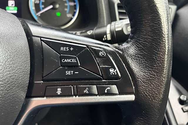 Nissan LEAF 110kW N-Connecta 40kWh 5dr Auto